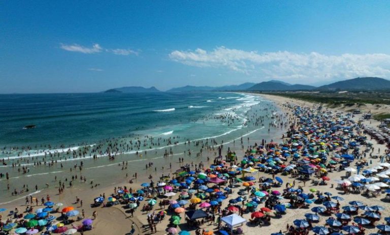 Santa Catarina alcança recordes históricos no turismo internacional