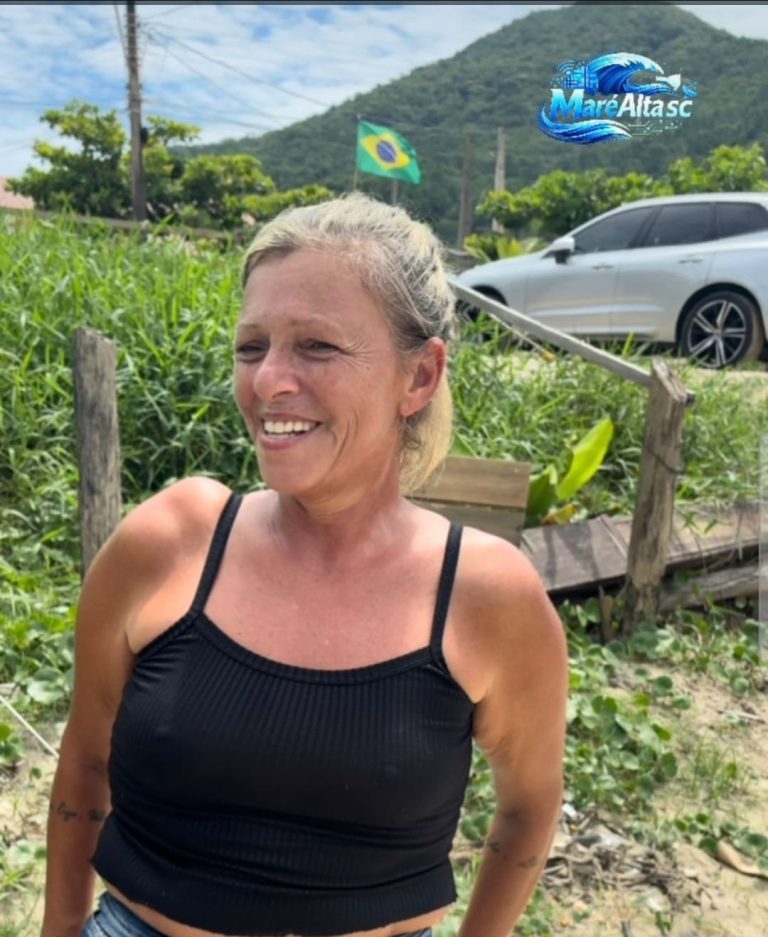 Entre o sol e os desafios: a história de Marta nas areias da Praia de São Miguel