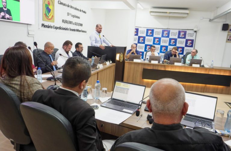 Presidente da Câmara de Penha se declara impedido e transfere processo ao vice