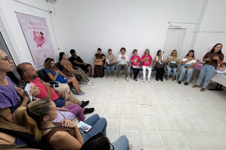 Projeto Florescer fortalece rede de acolhimento a pacientes com câncer de mama em Itajaí