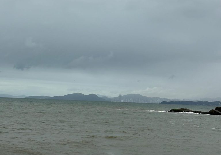 Tempo instável e calor marcam esta quinta-feira (12) em Penha e região
