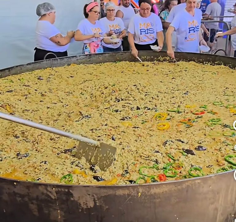 Penha entra para a história com a maior mariscada do Brasil