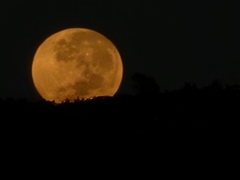 Imagem vista da Praia de São Miguel - Foto: Dili