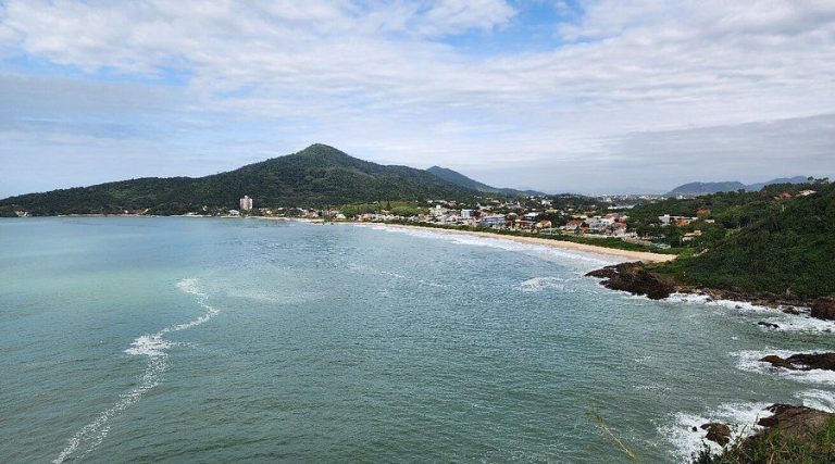 Penha tem quinta-feira (2) de sol e temperaturas em elevação