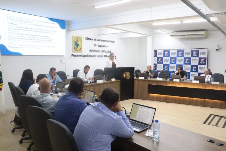 Gerente de concessão presta esclarecimentos sobre saneamento em Penha