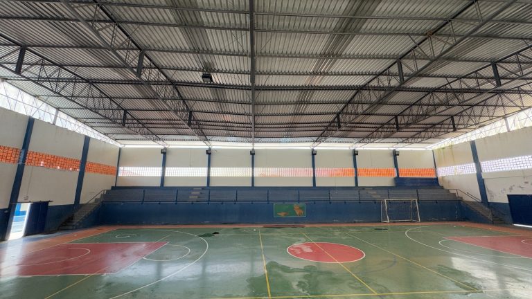 Prefeitura de Penha lança licitação para reforma de ginásio em escola municipal