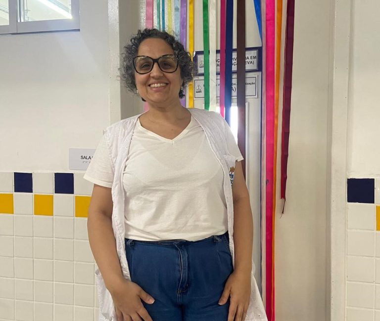 “Não podemos salvar todos, mas podemos ajudar muitos”: o olhar de uma pedagoga sobre a missão de transformar vidas pela educação