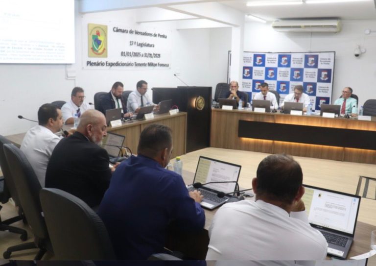 Lei aprovada em Penha obriga divulgação de currículos de cargos de alto escalão